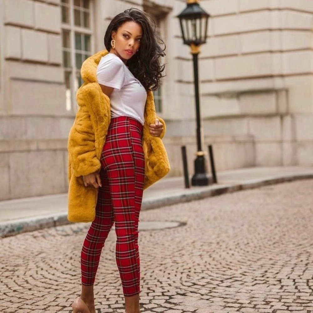 Red plaid pants size M